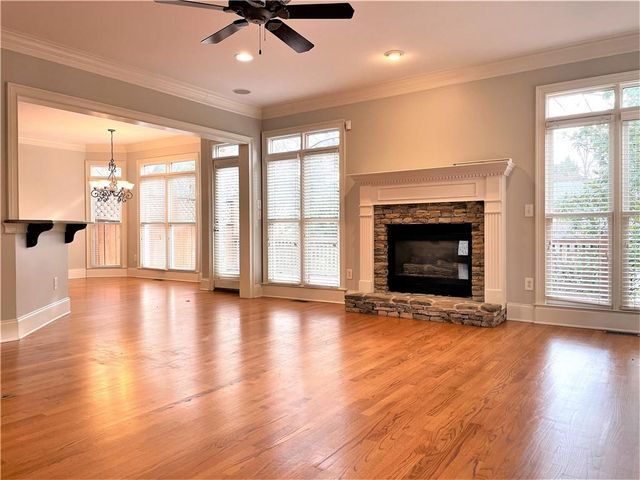 895 Lenox Ct NE, Atlanta, GA 30324