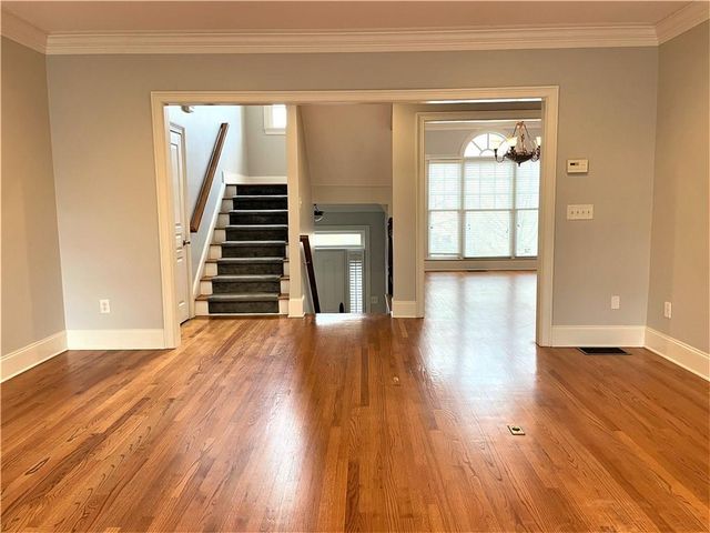 895 Lenox Ct NE, Atlanta, GA 30324