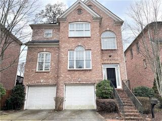 895 Lenox Ct NE, Atlanta, GA 30324