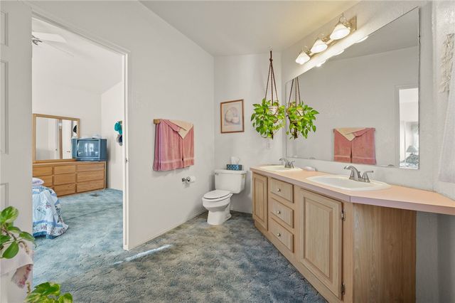 917 S Estrella Road, Golden Valley, AZ 86413