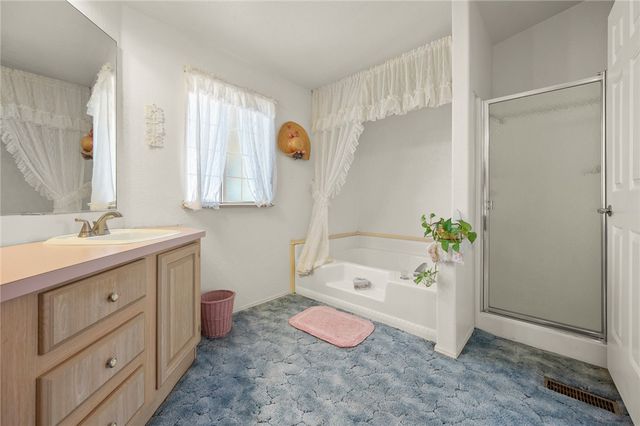 917 S Estrella Road, Golden Valley, AZ 86413