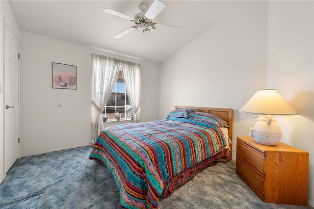 917 S Estrella Road, Golden Valley, AZ 86413