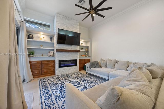 12123 NW 10th Mnr, Coral Springs, FL 33071