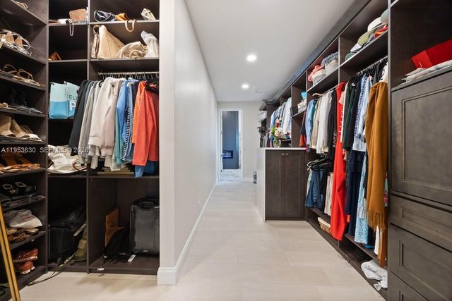 12123 NW 10th Mnr, Coral Springs, FL 33071