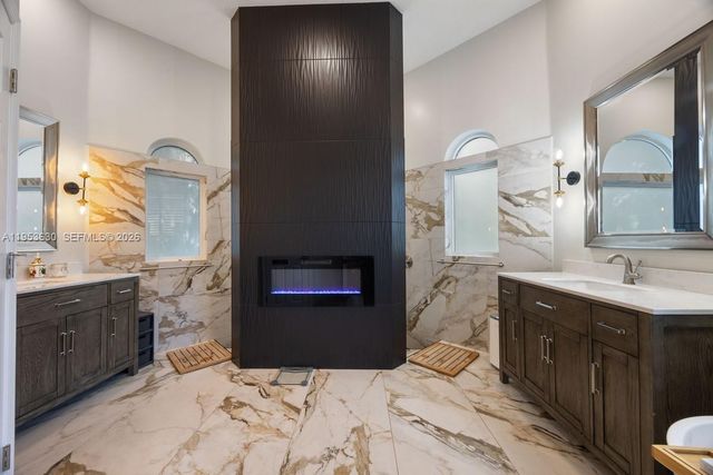 12123 NW 10th Mnr, Coral Springs, FL 33071