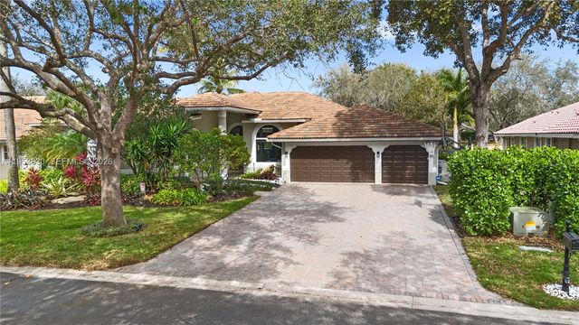 12123 NW 10th Mnr, Coral Springs, FL 33071