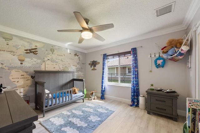 12123 NW 10th Mnr, Coral Springs, FL 33071