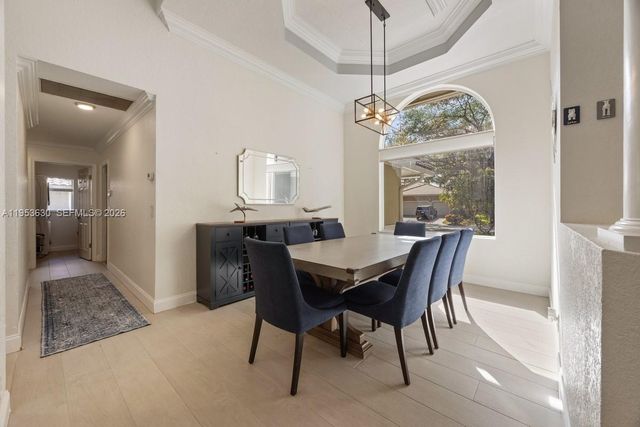 12123 NW 10th Mnr, Coral Springs, FL 33071