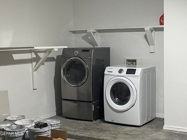 7521 LUZ DE LUMBRE Avenue, El Paso, TX 79912