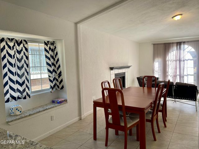 7521 LUZ DE LUMBRE Avenue, El Paso, TX 79912