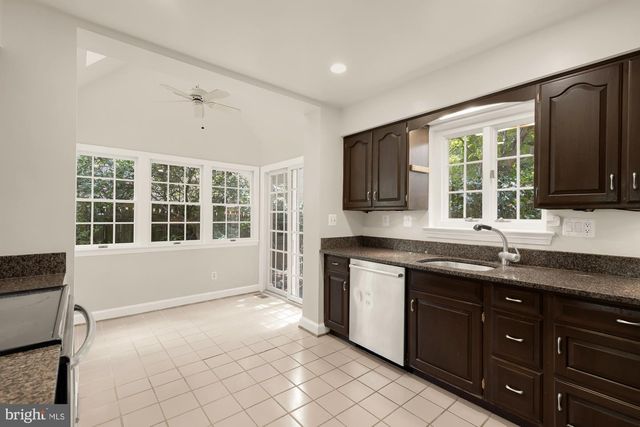 5806 WILSON LN, Bethesda, MD 20817