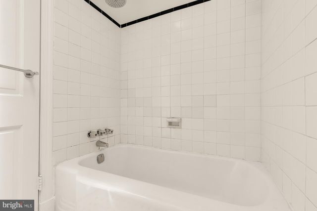 5806 WILSON LN, Bethesda, MD 20817