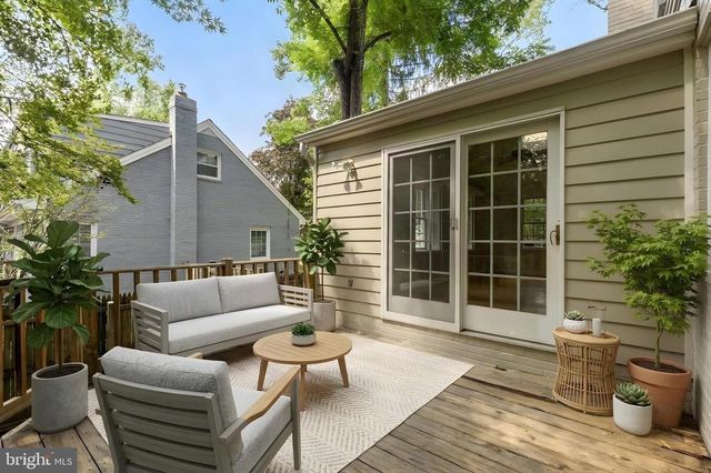 5806 WILSON LN, Bethesda, MD 20817