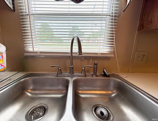 1804 32nd Street, Bedford, IN 47421