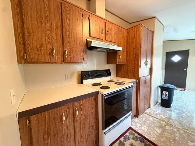 1804 32nd Street, Bedford, IN 47421