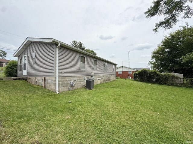 1804 32nd Street, Bedford, IN 47421