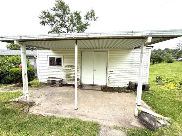 1804 32nd Street, Bedford, IN 47421