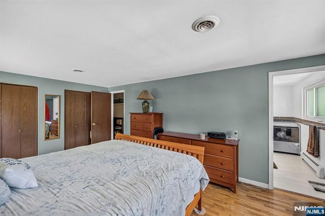 143 Grove Street, Bergenfield, NJ 07621