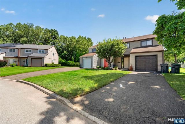 143 Grove Street, Bergenfield, NJ 07621