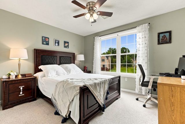 6 Tern Dr 6, Shrewsbury, MA 01545