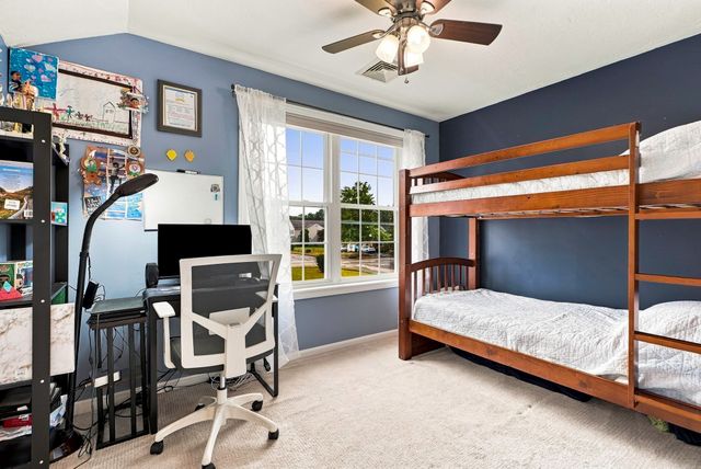 6 Tern Dr 6, Shrewsbury, MA 01545