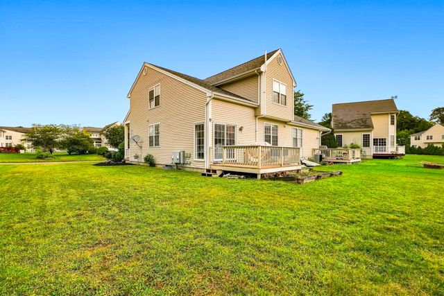 6 Tern Dr 6, Shrewsbury, MA 01545