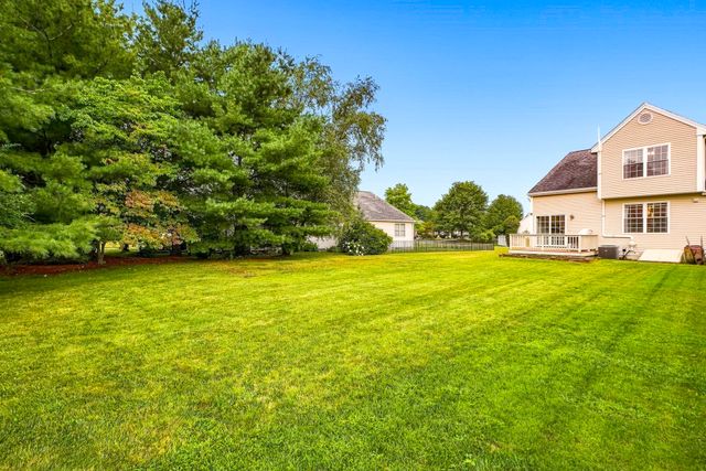 6 Tern Dr 6, Shrewsbury, MA 01545
