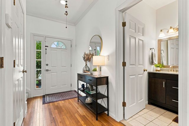 6 Tern Dr 6, Shrewsbury, MA 01545