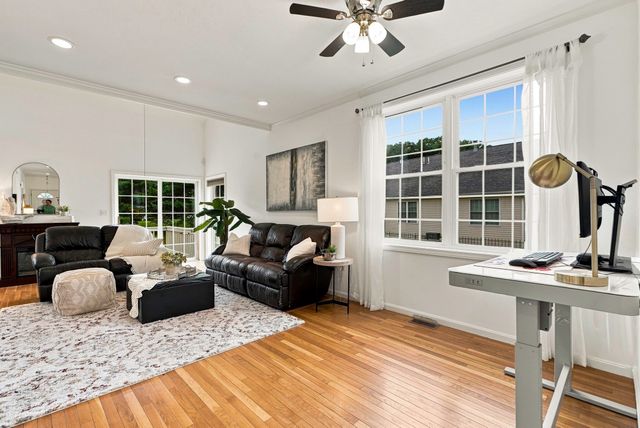 6 Tern Dr 6, Shrewsbury, MA 01545
