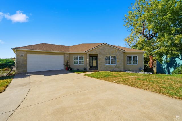 2127 Plymouth Road, Manhattan, KS 66503