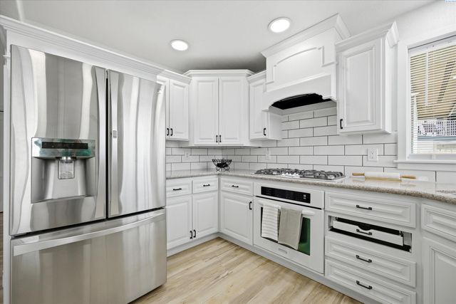 4104 Horizon Dr, Pasco, WA 99301