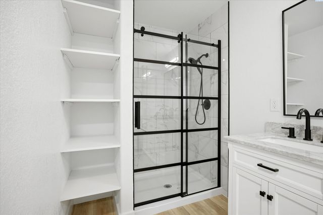 4104 Horizon Dr, Pasco, WA 99301