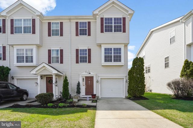 1007 MOORE RD, West Deptford, NJ 08086