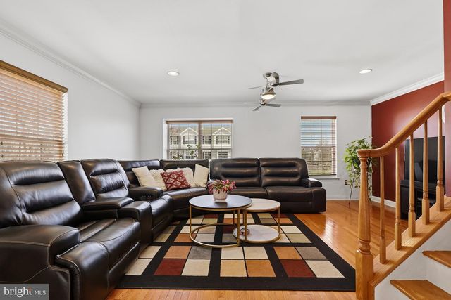 1007 MOORE RD, West Deptford, NJ 08086