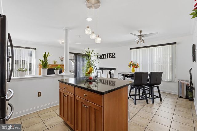 1007 MOORE RD, West Deptford, NJ 08086