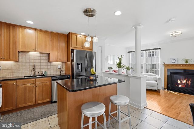 1007 MOORE RD, West Deptford, NJ 08086