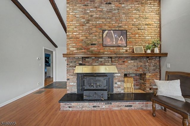 135 W Mountain Rd, Sparta Twp., NJ 07871