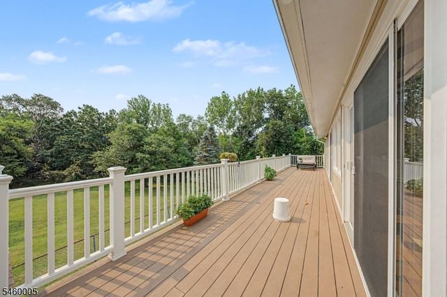 135 W Mountain Rd, Sparta Twp., NJ 07871