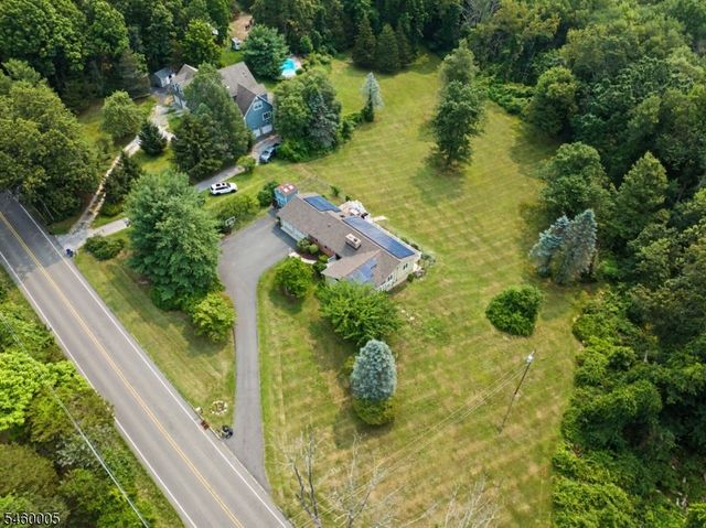 135 W Mountain Rd, Sparta Twp., NJ 07871