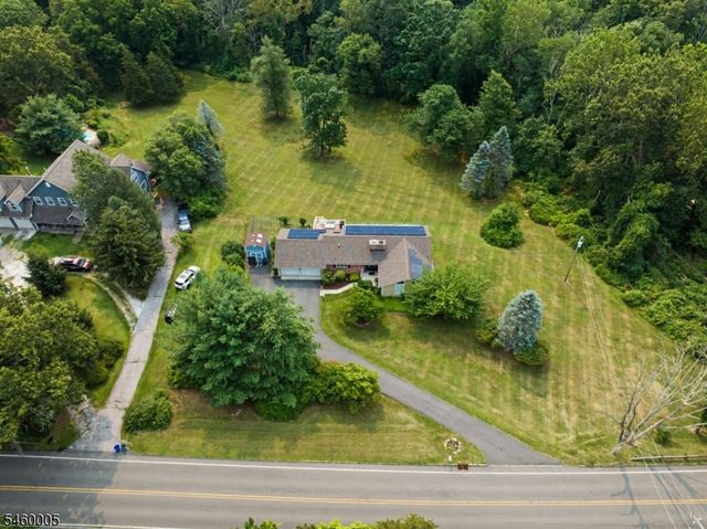 135 W Mountain Rd, Sparta Twp., NJ 07871