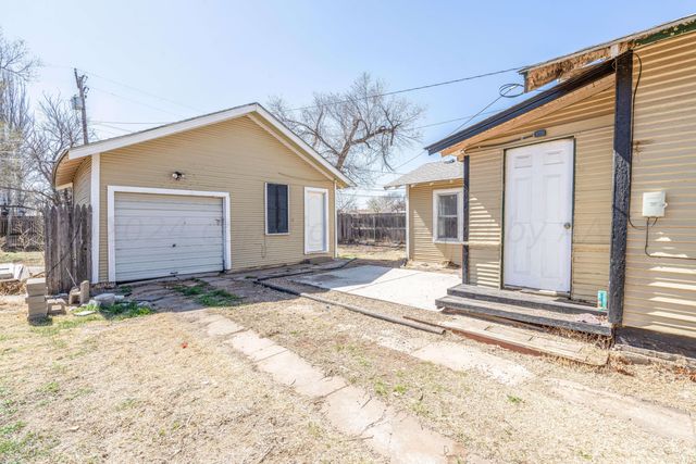 4233 SW 14th Avenue, Amarillo, TX 79106