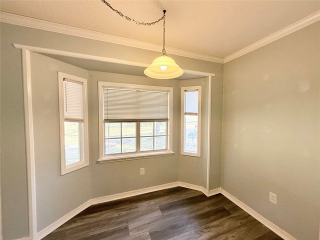 303 S Inglewood Avenue, Russellville, AR 72801