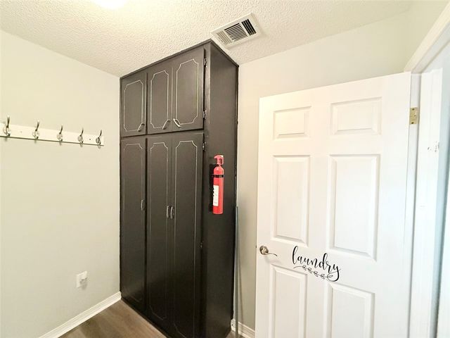 303 S Inglewood Avenue, Russellville, AR 72801