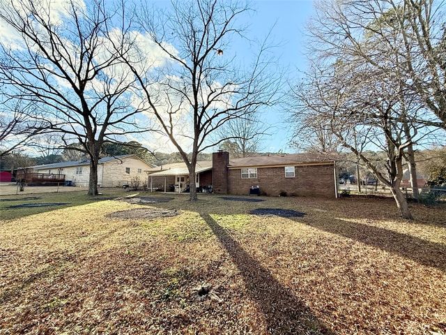 303 S Inglewood Avenue, Russellville, AR 72801