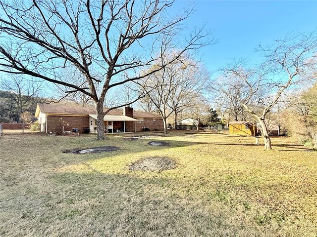 303 S Inglewood Avenue, Russellville, AR 72801