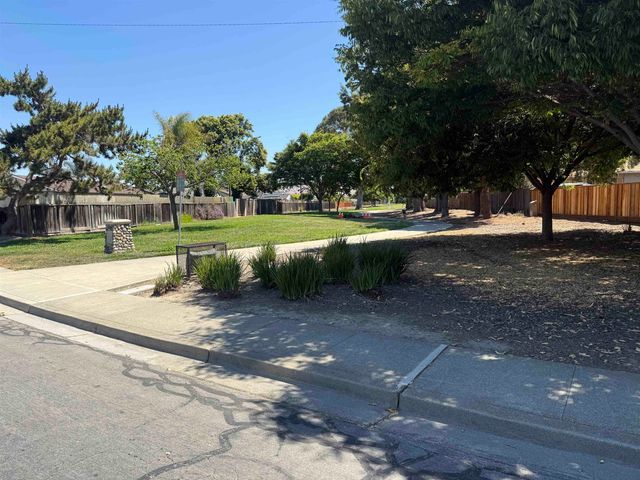 35345 Cabral Dr, Fremont, CA 94536