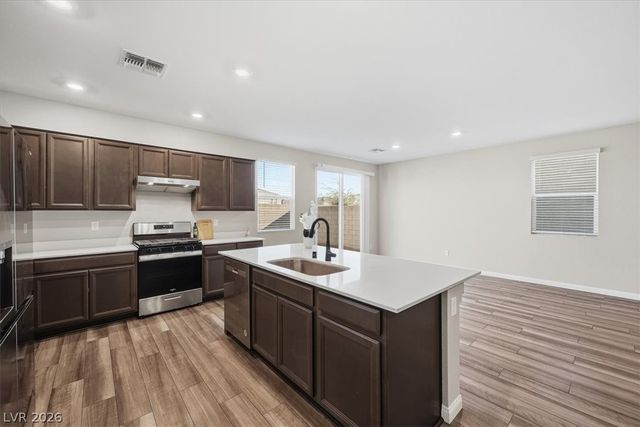 9348 Wildcat Peak Street, Las Vegas, NV 89178