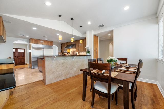 7504 Valley Dale DR, Austin, TX 78731