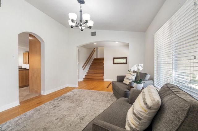7504 Valley Dale DR, Austin, TX 78731