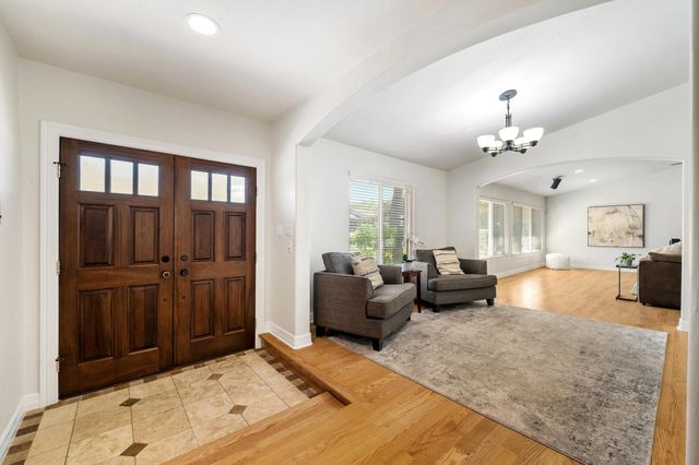 7504 Valley Dale DR, Austin, TX 78731